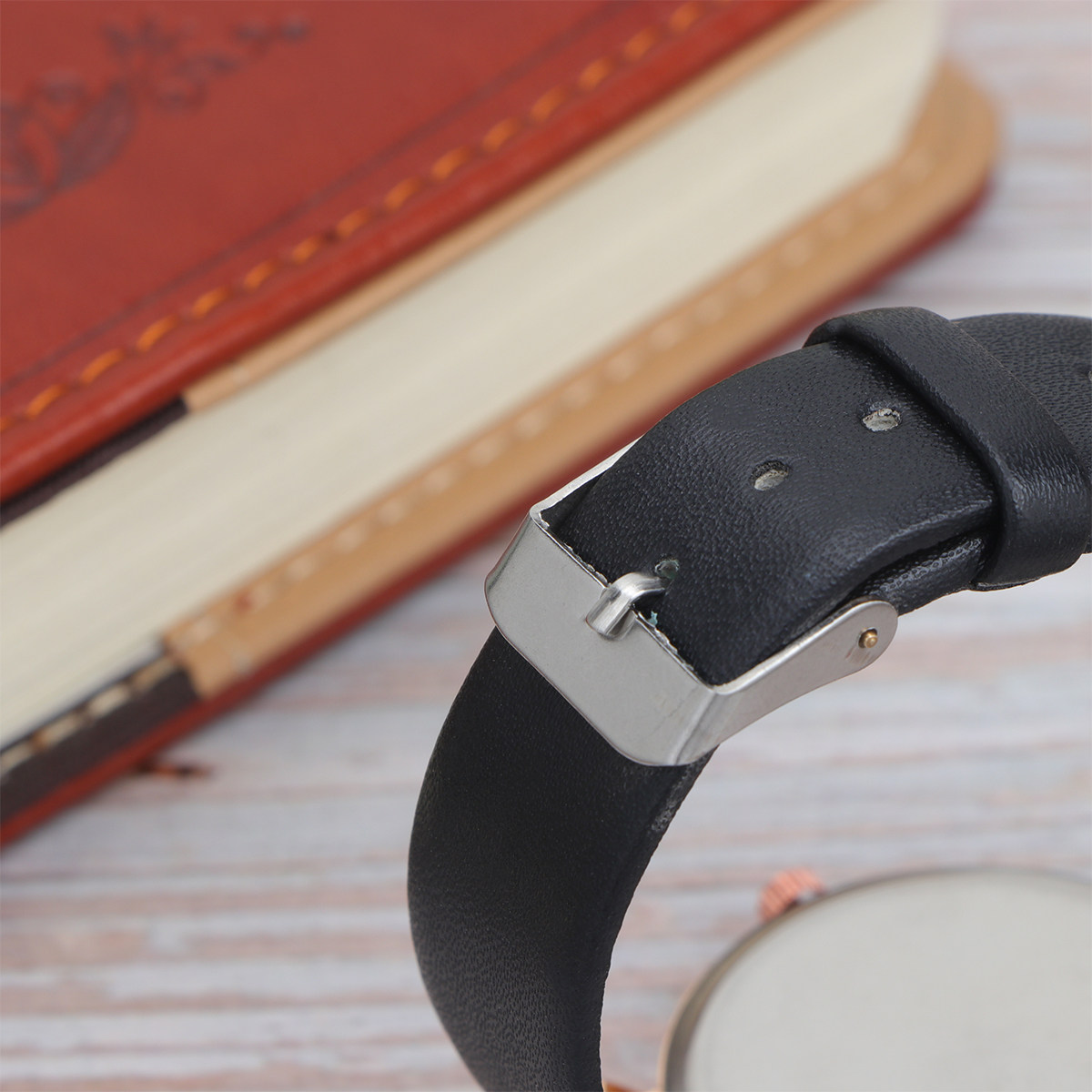 Kadınlar için Şık ve Rahat Kul - Luxury Watch Gift For Her incelemesi ve fiyatı